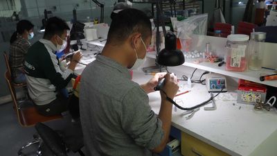 Standard Dental Lab Co., Limited 製造者の生産ライン